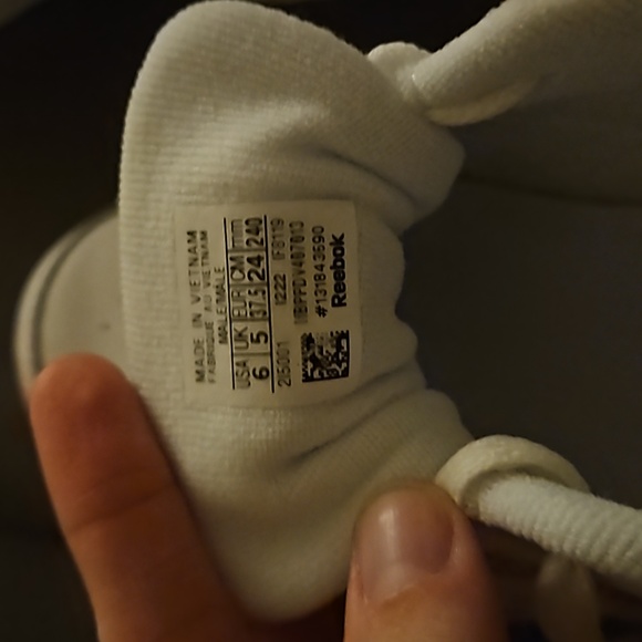 Classic Leather/Gum sole Reebok- Unisex - Picture 3 of 4